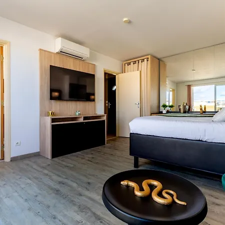Apartament Le Naia Jardin D'eden - Couple Only - Piscine - Jacuzzi - Parking - Village Naturiste Agde