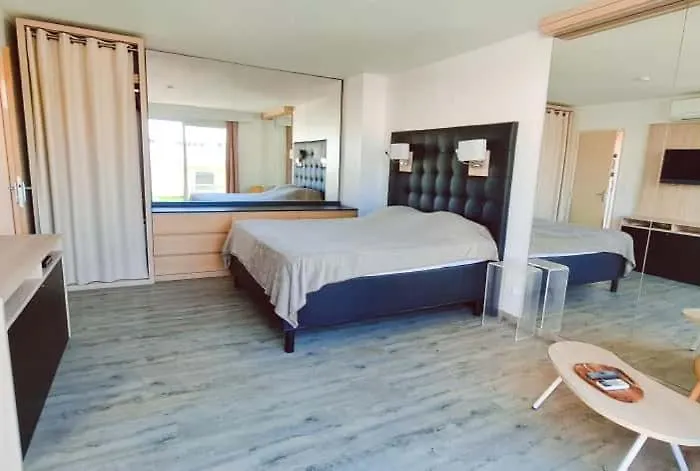 Village Naturiste R4n - Le Naia Jardin D'eden Couple Only * Agde